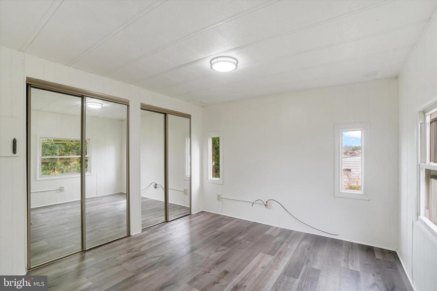 209 Holly Drive photo 16
