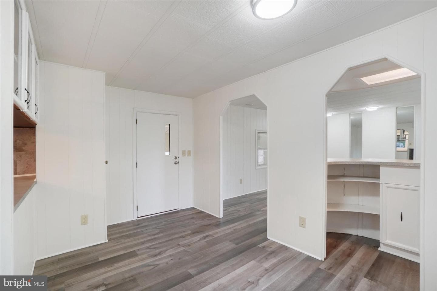 209 Holly Drive photo 7
