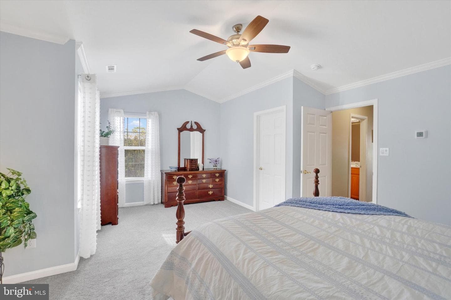 396 Bruaw Drive photo 15