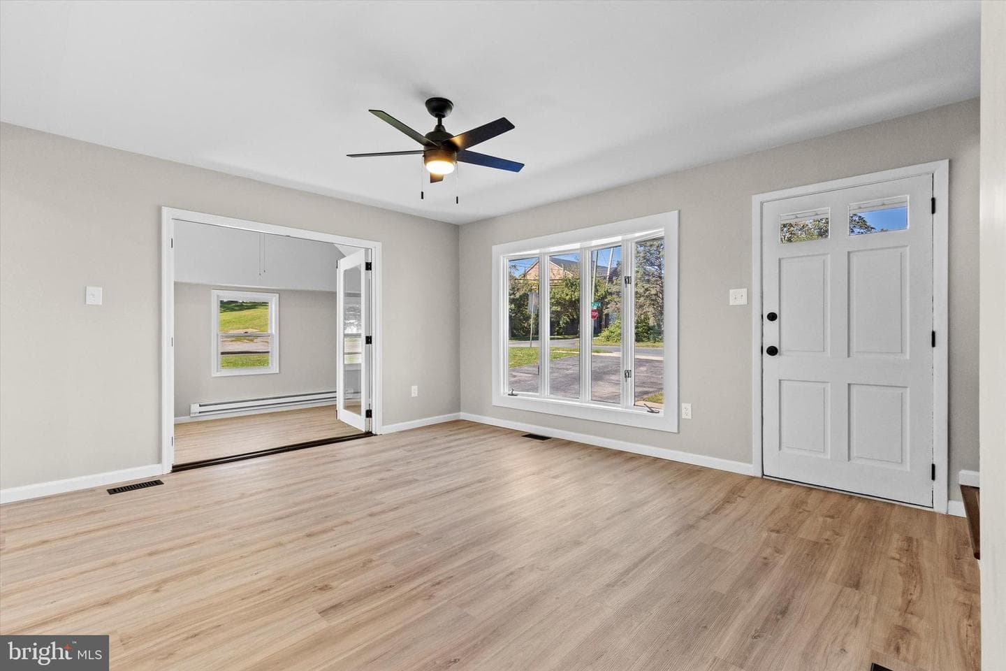 3738 Stuart Drive photo 9