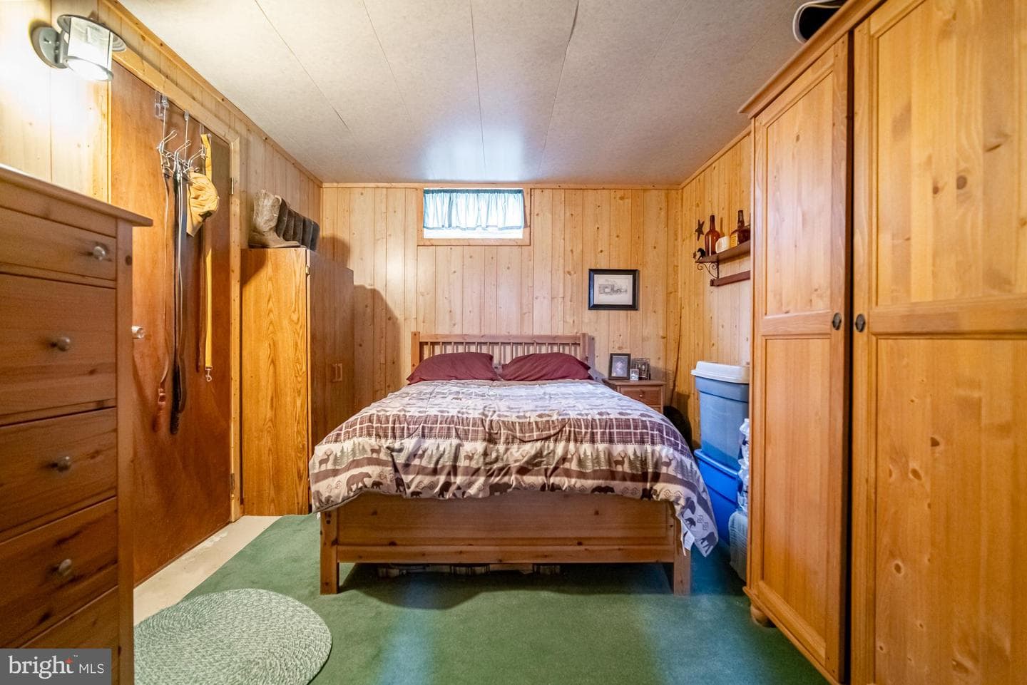 1398 Manor Road photo 27