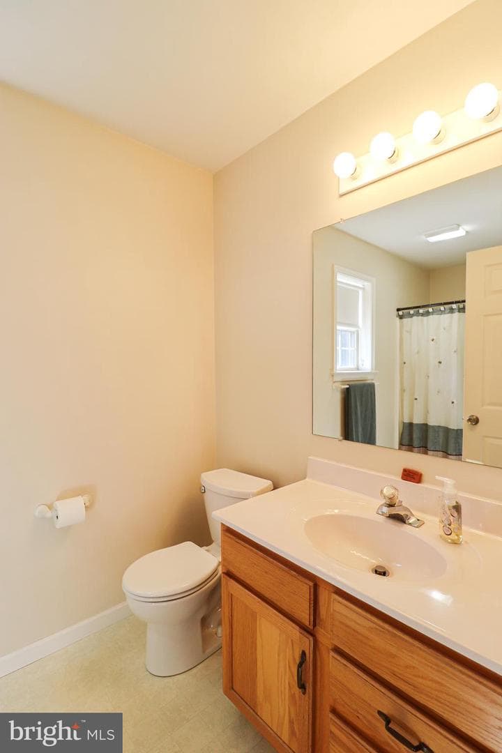 8 Parkview Drive photo 24