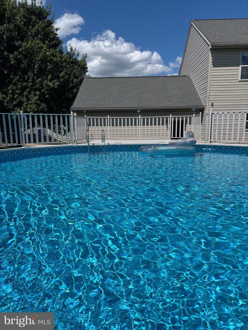 8 Parkview Drive photo 45