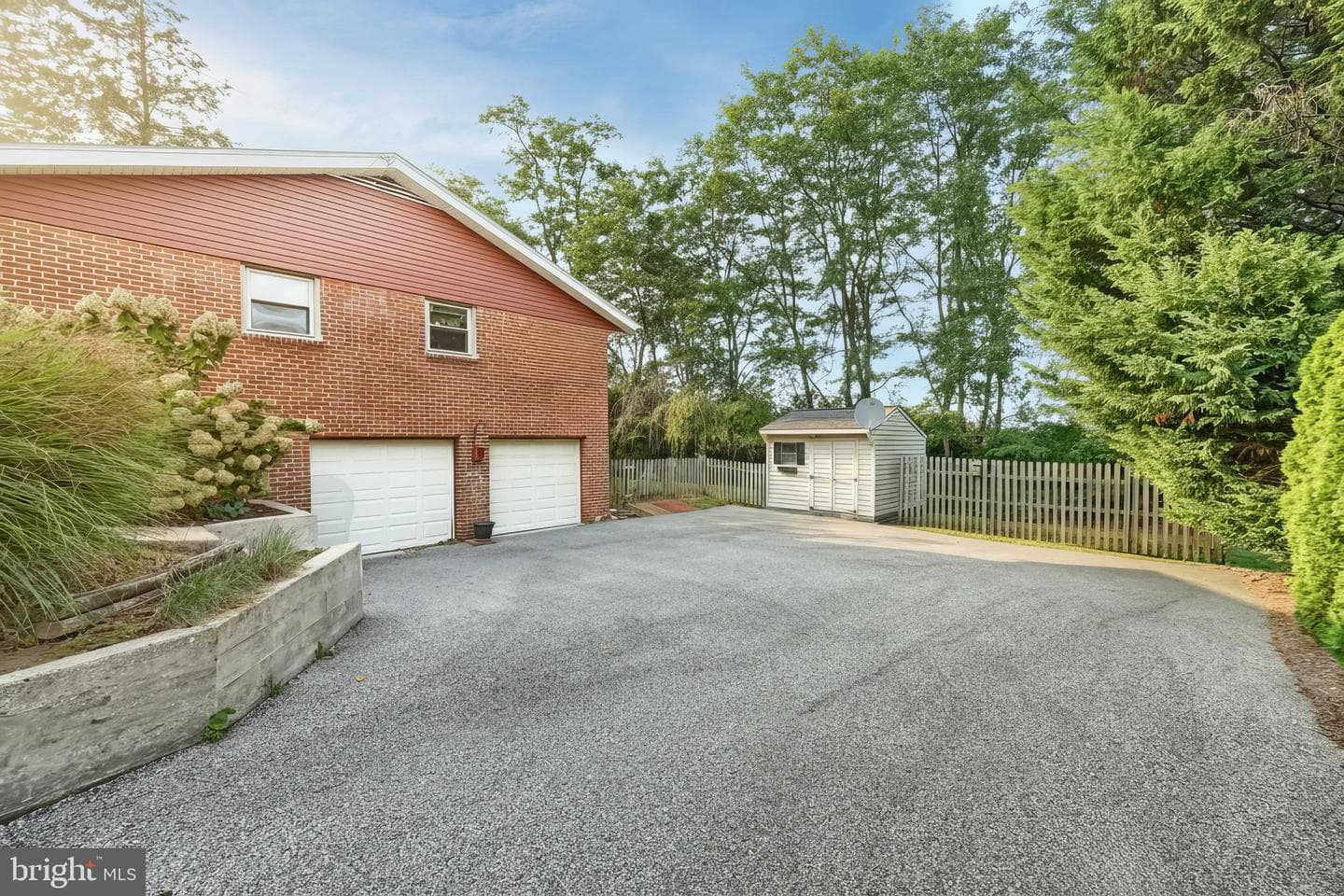 1311 Ruxton Road photo 4