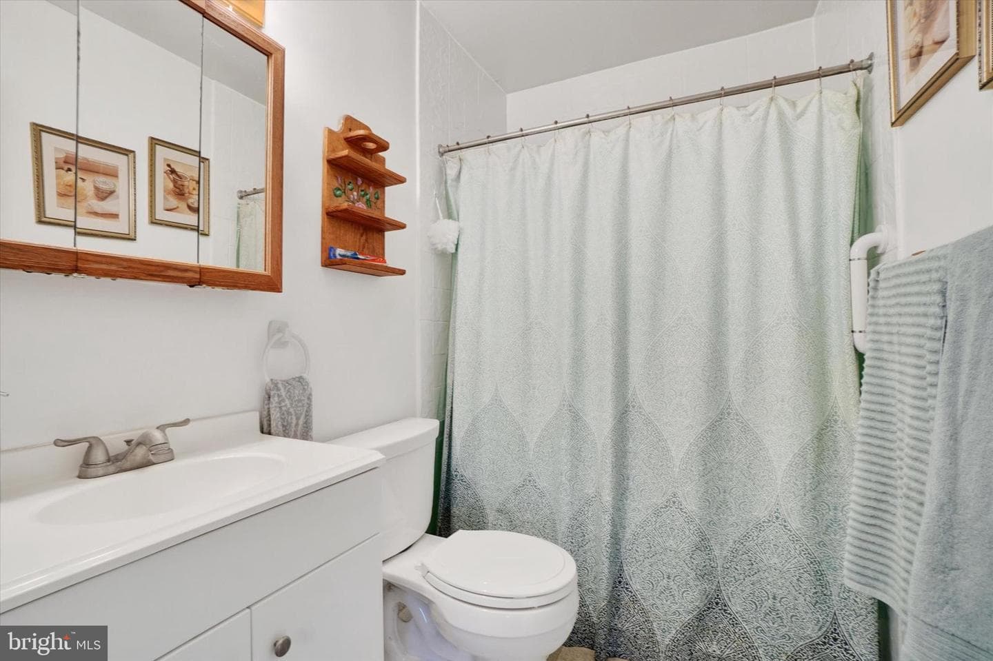 1432 Dartmouth Road photo 14