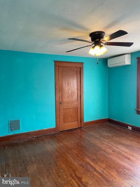 46 N Clinton Street photo 20