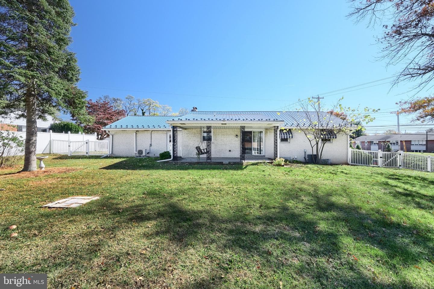 2179 Bon Aire Drive photo 9