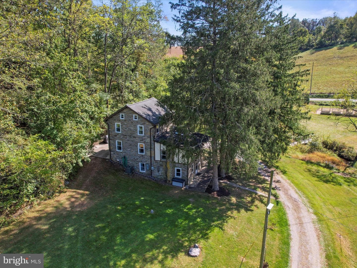 2122 W Springfield Road photo 5