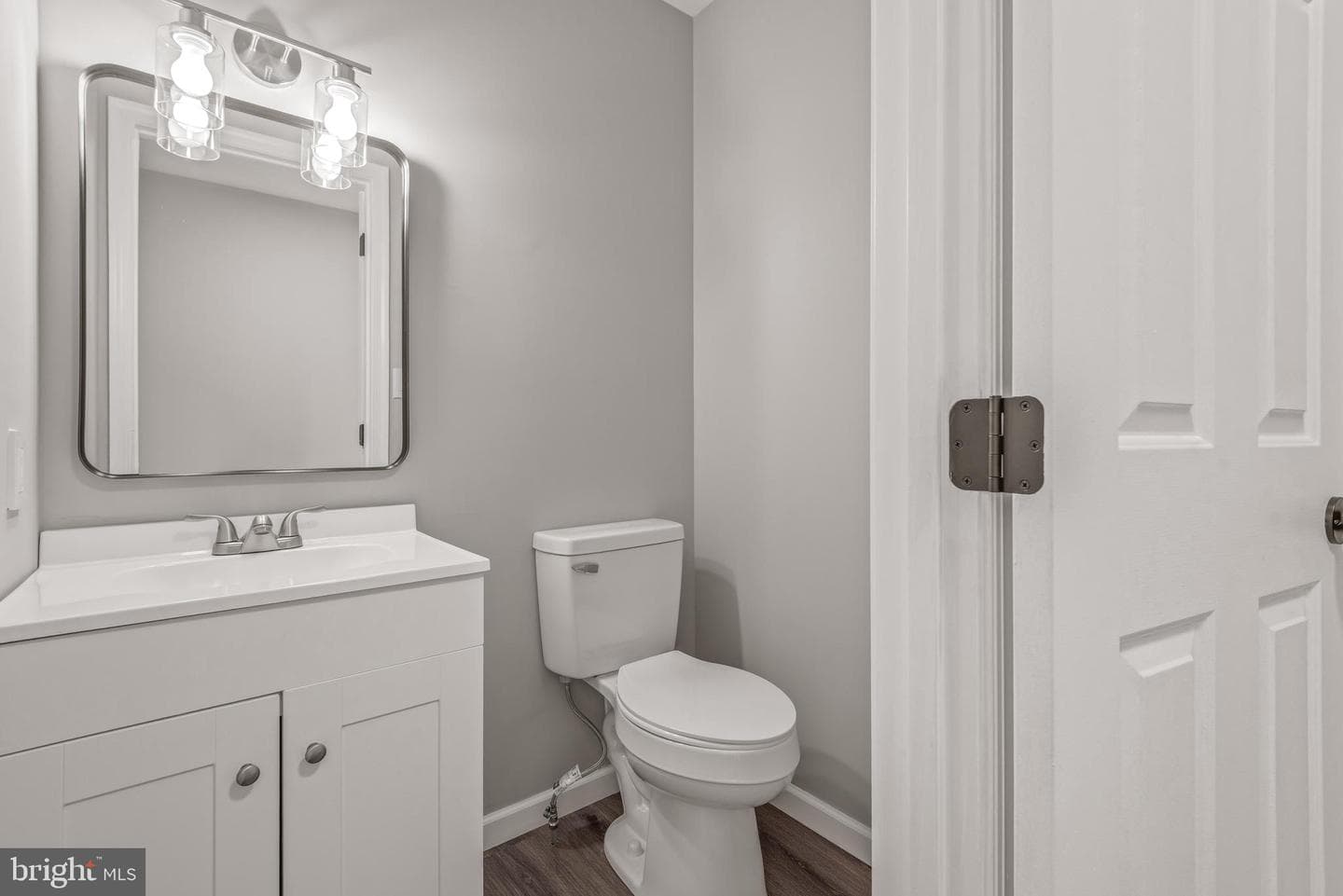 240 Robin Hill Circle photo 14