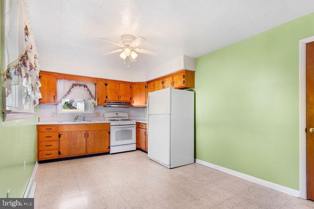 39 Biesecker Road photo 6