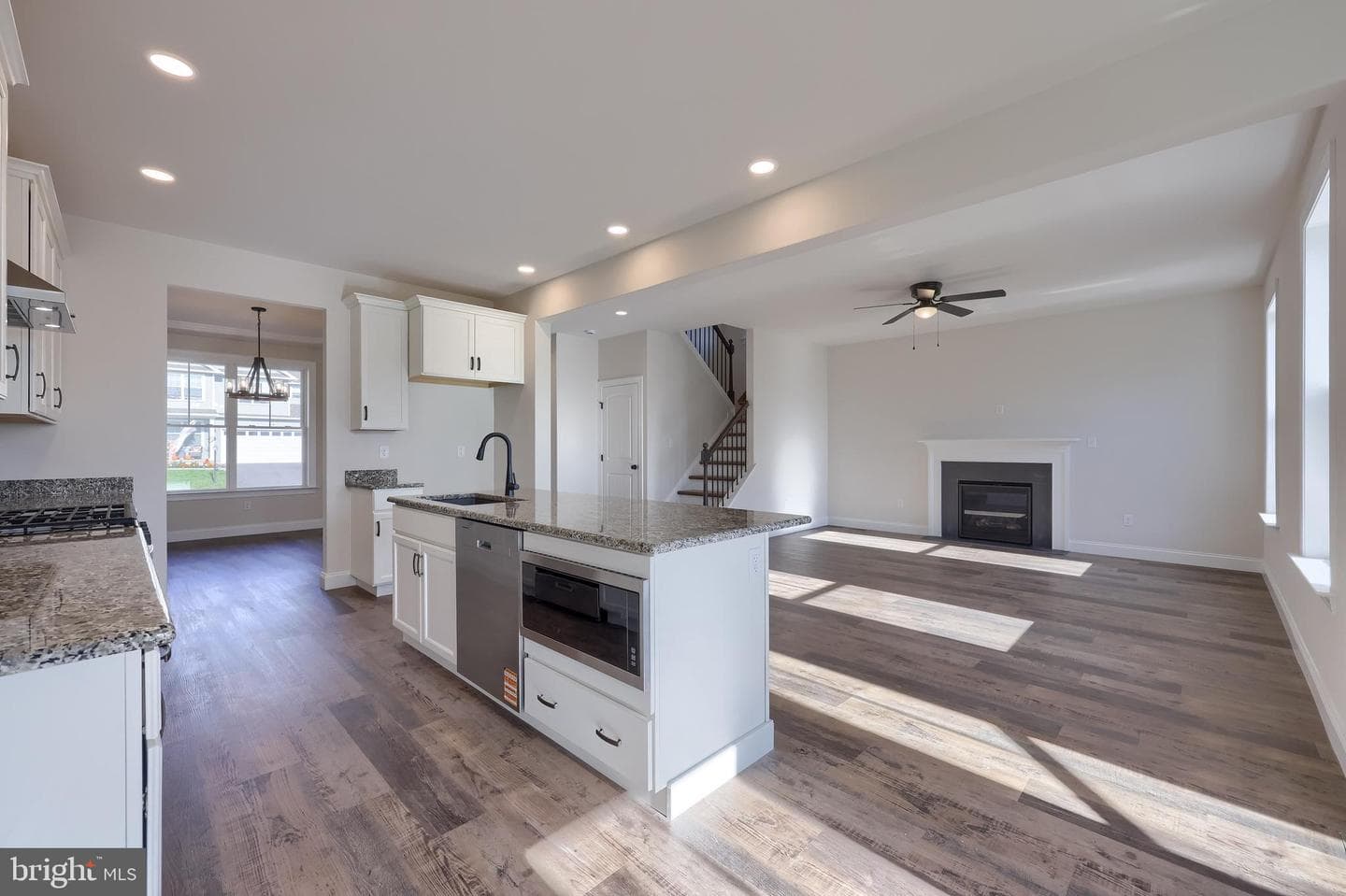 130 Eli Drive photo 3