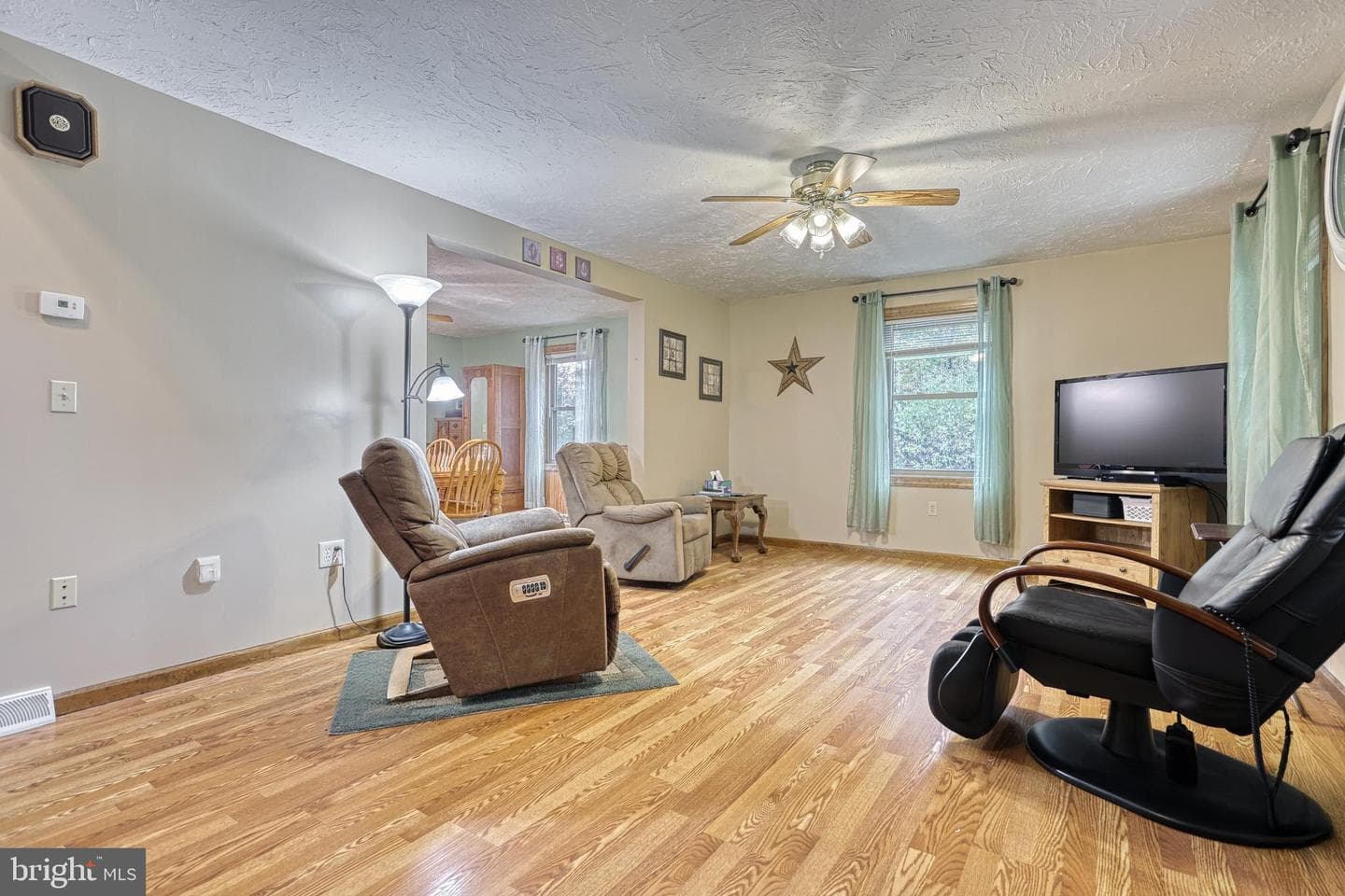 90 Buck Road photo 8