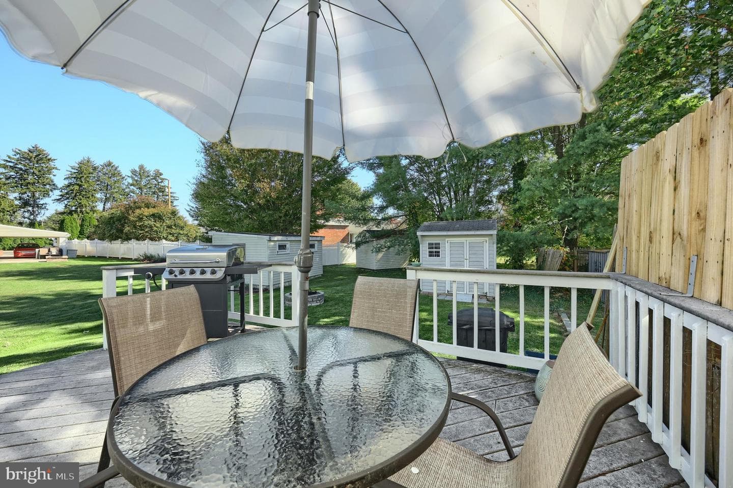 319 Manor Street photo 12