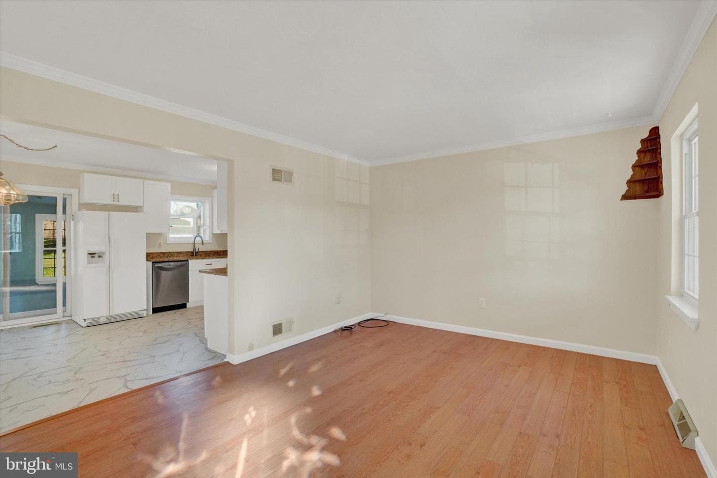 4085 Sandra Drive photo 9