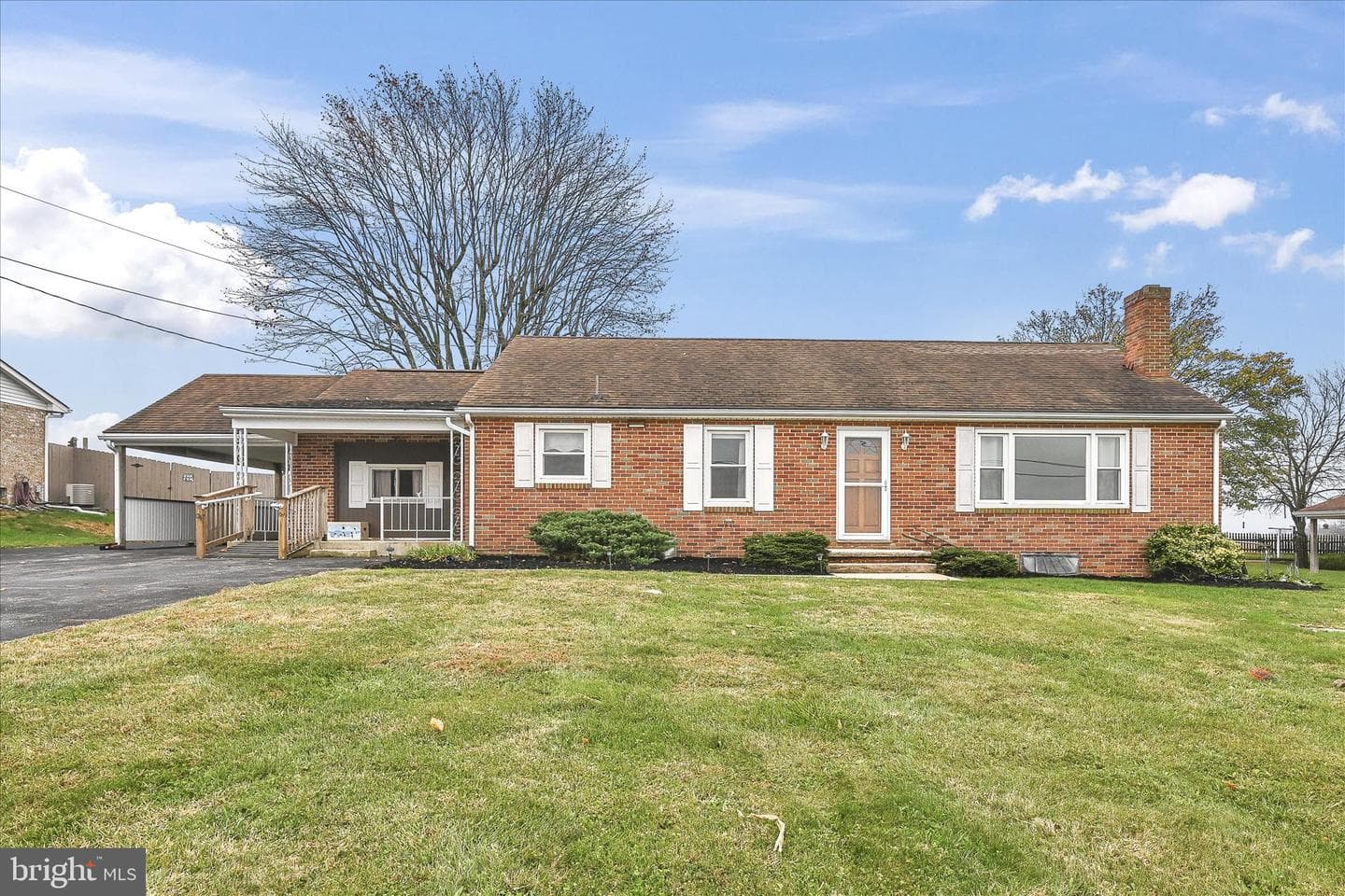 5030 Yorkana Road photo 3