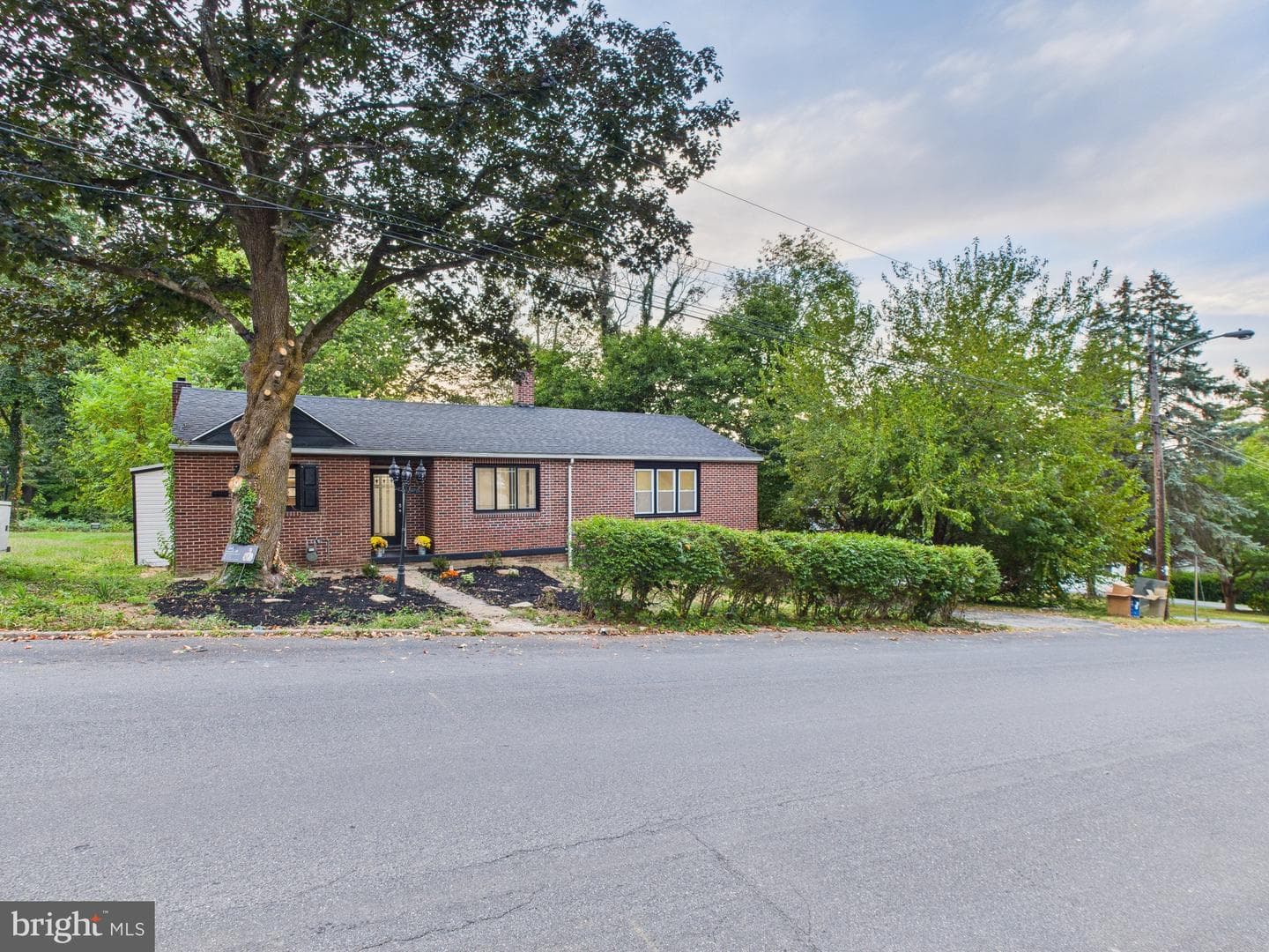 1230 S Albemarle Street photo 3
