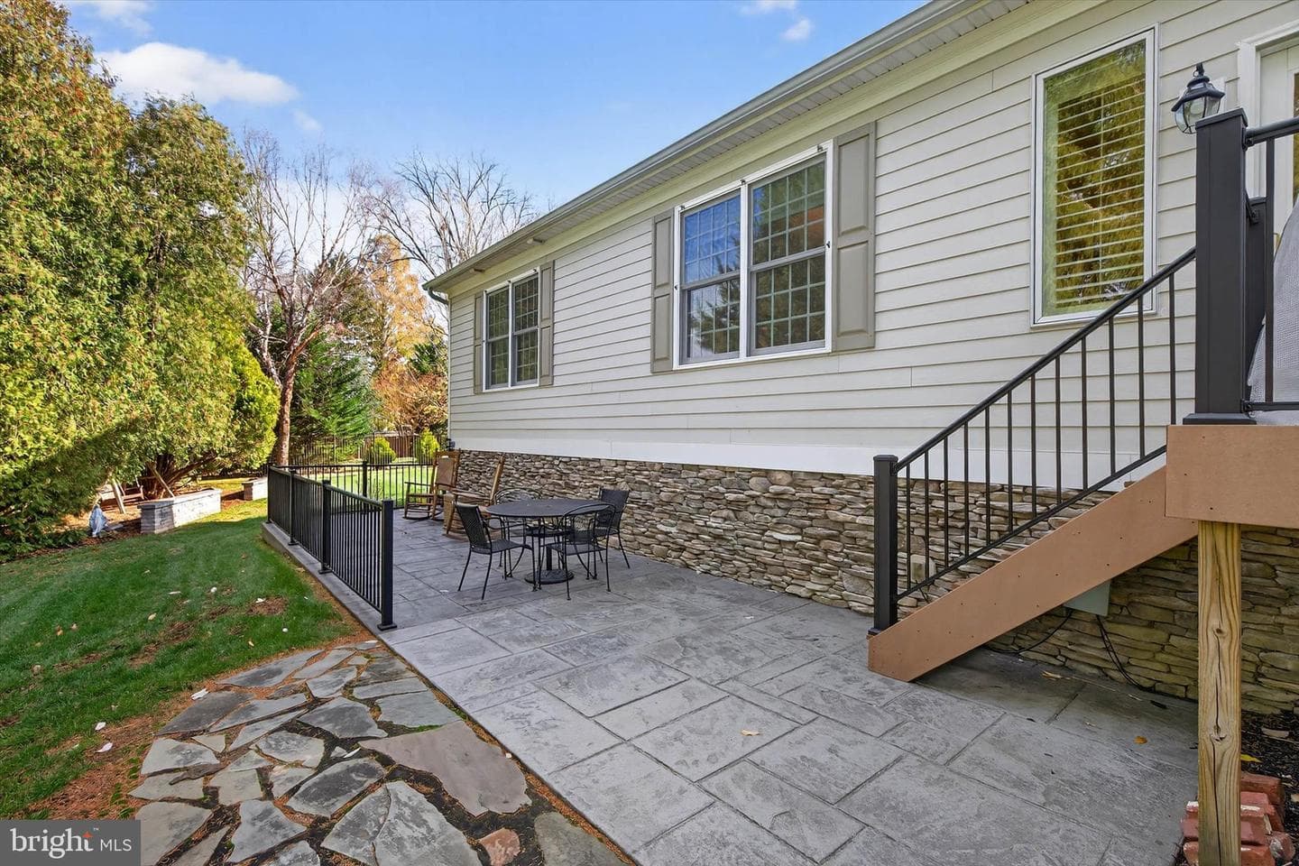 1029 Stonecroft Drive photo 60