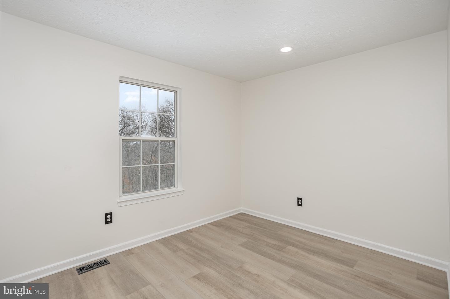 175 Country Ridge Drive photo 17