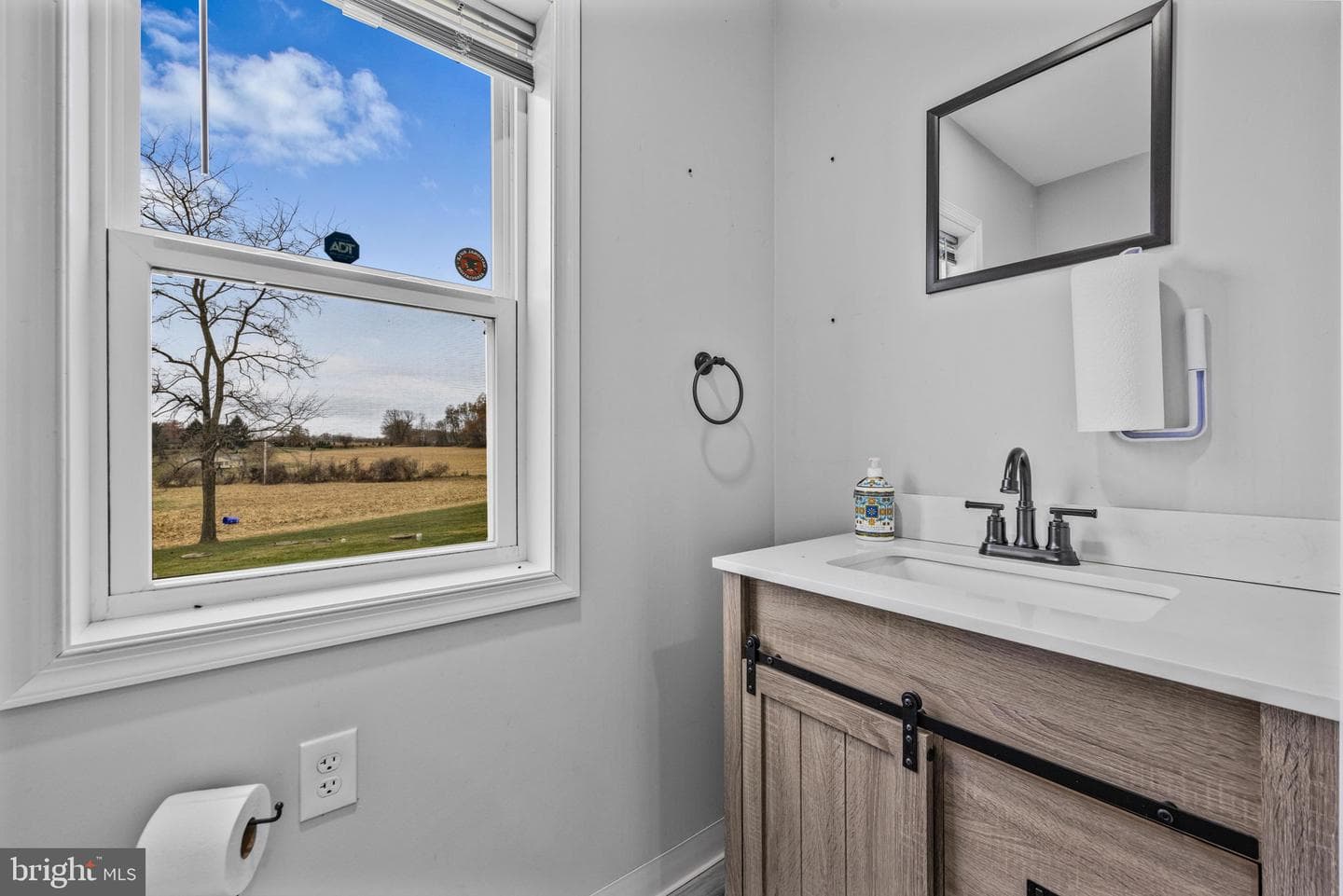 677 Keller Road photo 29