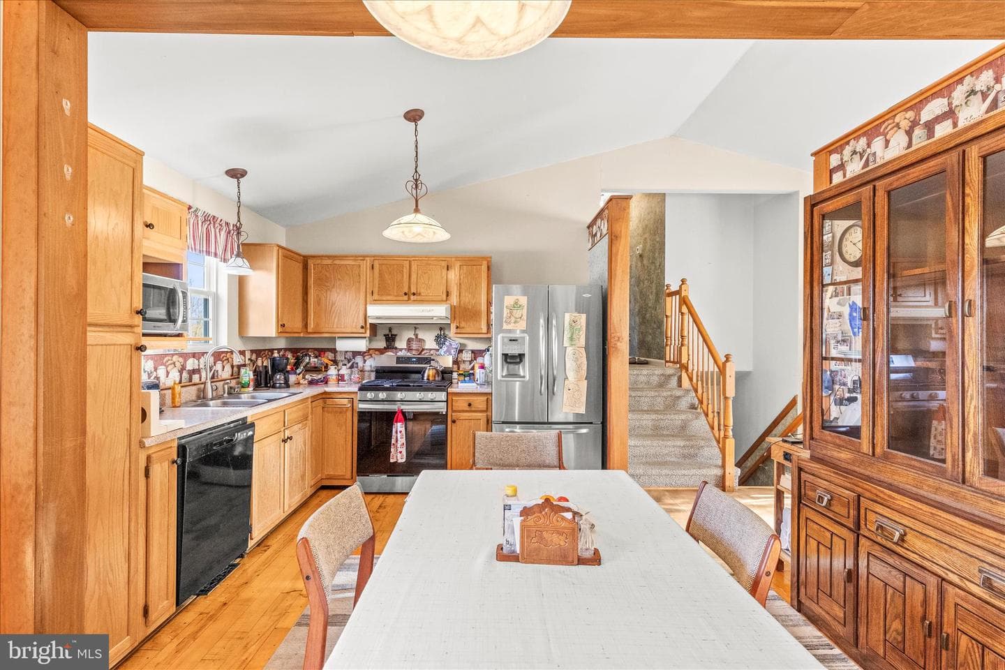 82 Piston Court photo 17