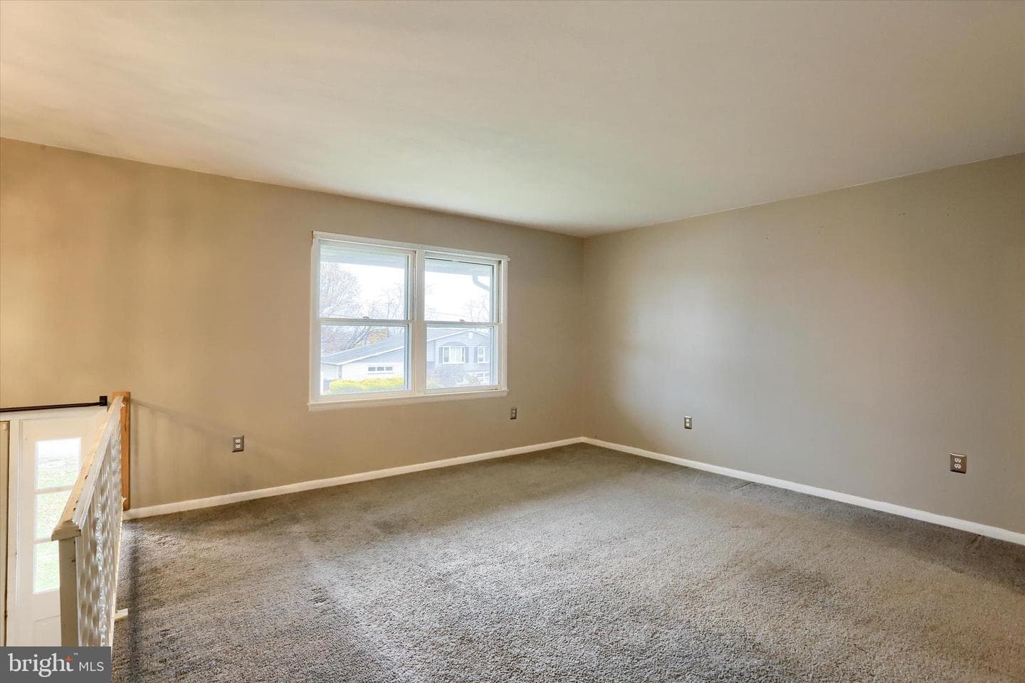 127 Spring Road photo 11