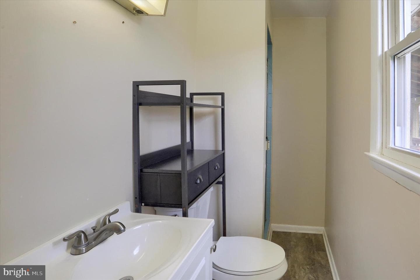 127 Spring Road photo 19