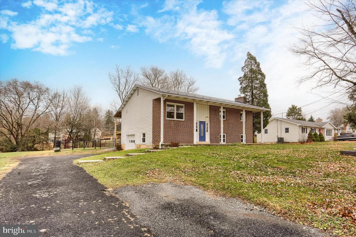 127 Spring Road photo 38