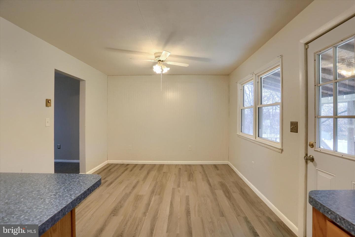 127 Spring Road photo 6