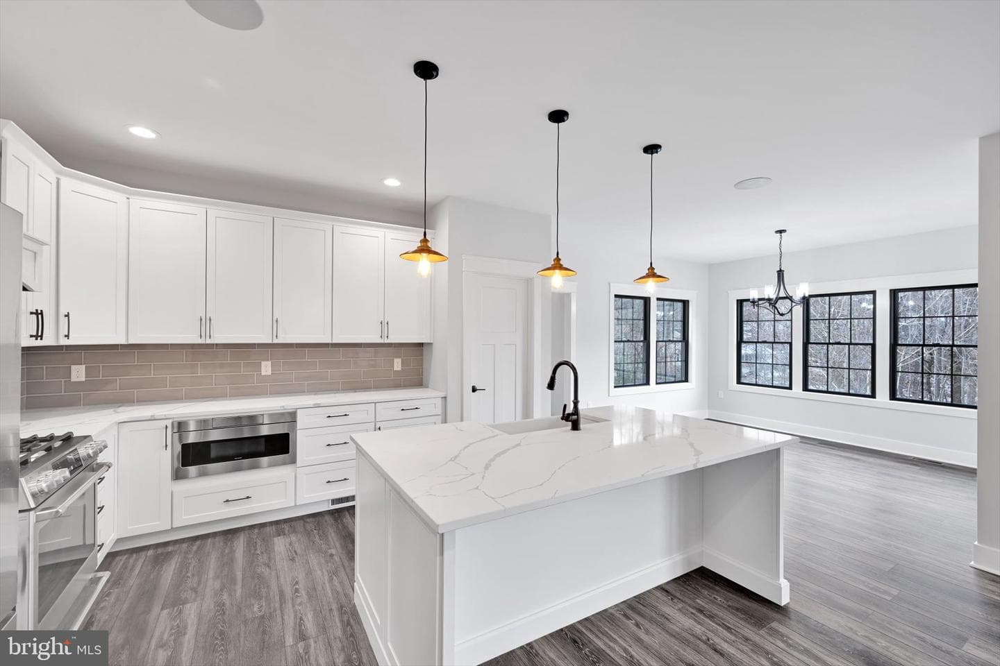 4 Pine Tree Drive photo 16