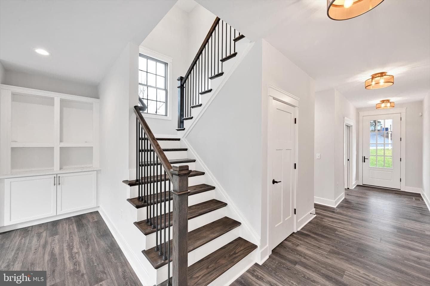 4 Pine Tree Drive photo 17