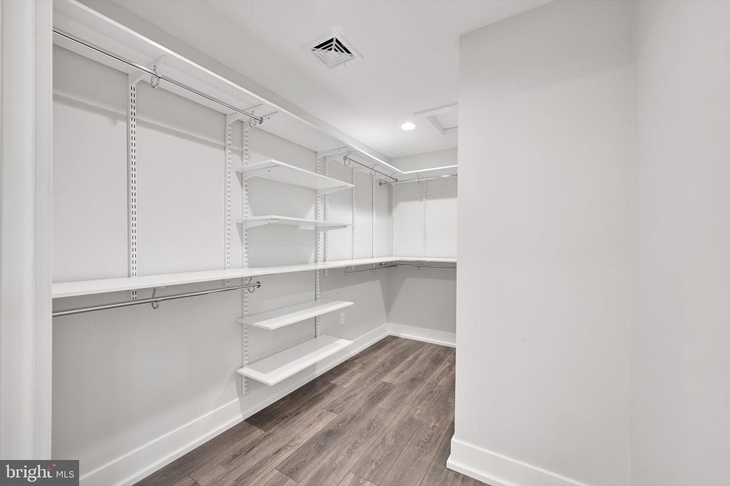 4 Pine Tree Drive photo 26