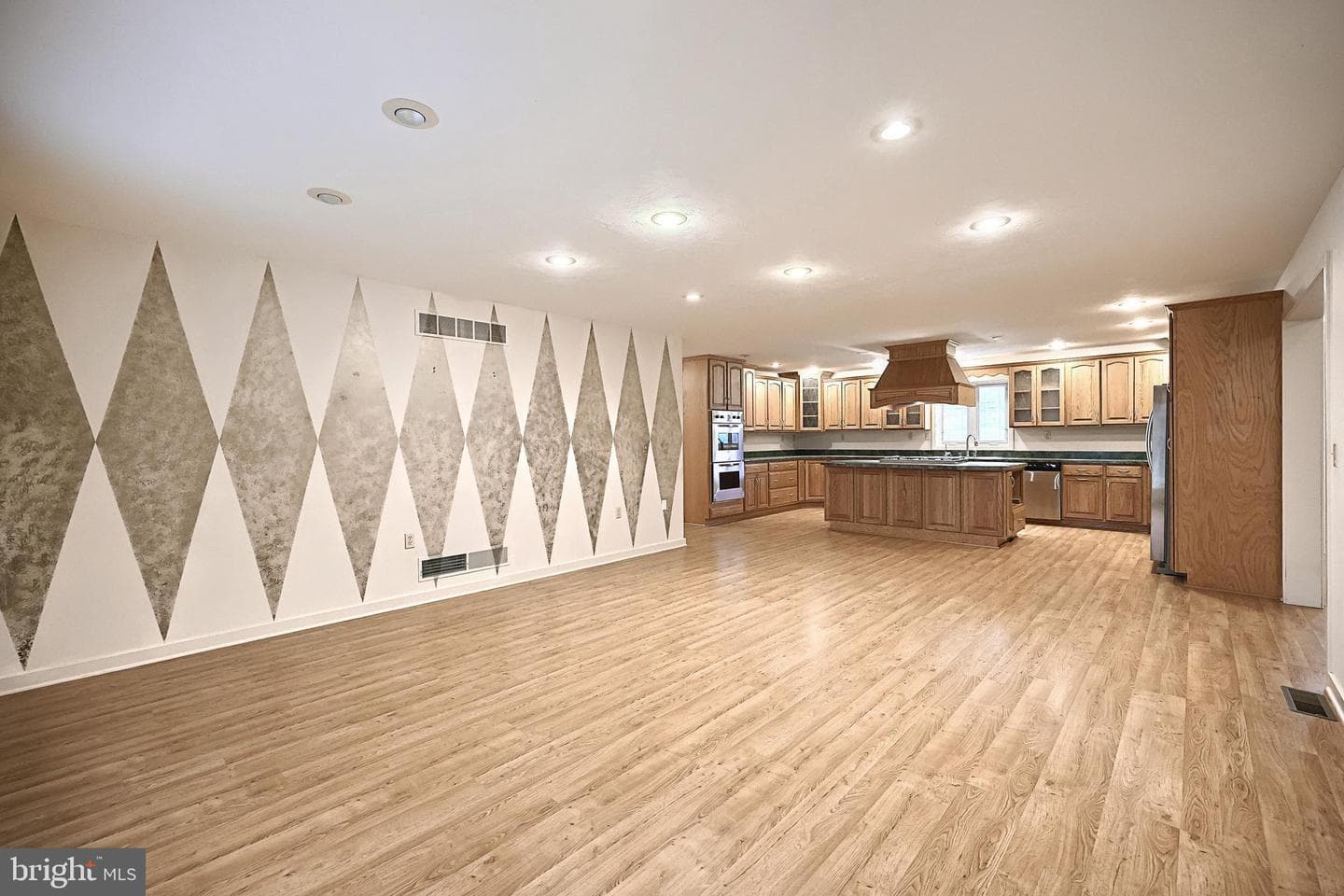 1317 Manor Road photo 20