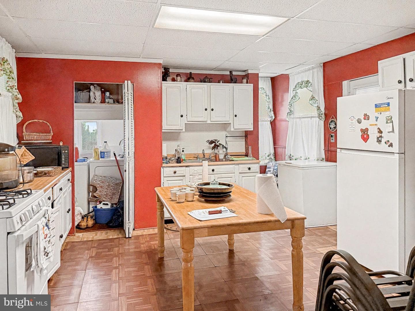 329 Wheatfield Street photo 5