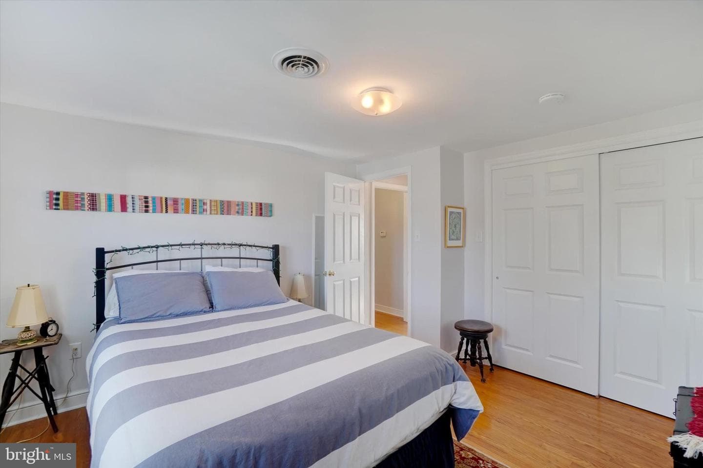 529 W Market Street photo 23