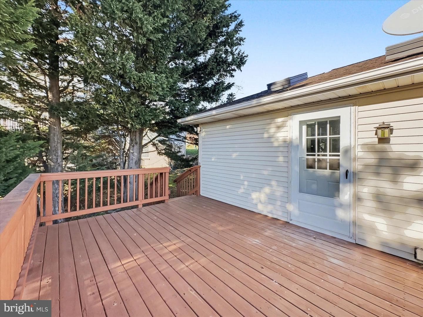 1629 Yorktowne Drive photo 25