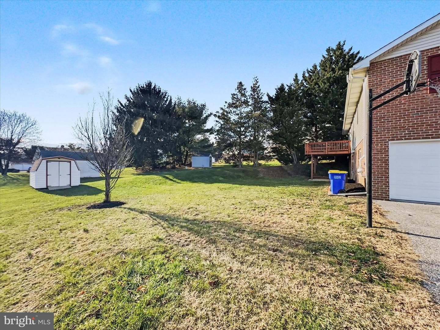 1629 Yorktowne Drive photo 29