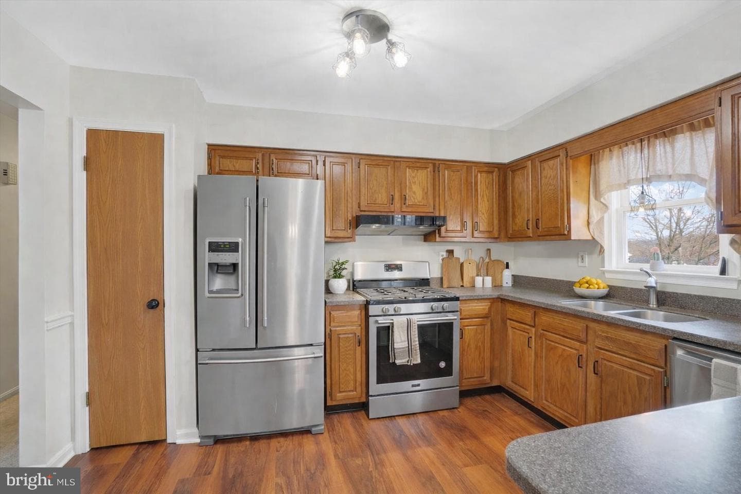 11 Dogwood Lane photo 7