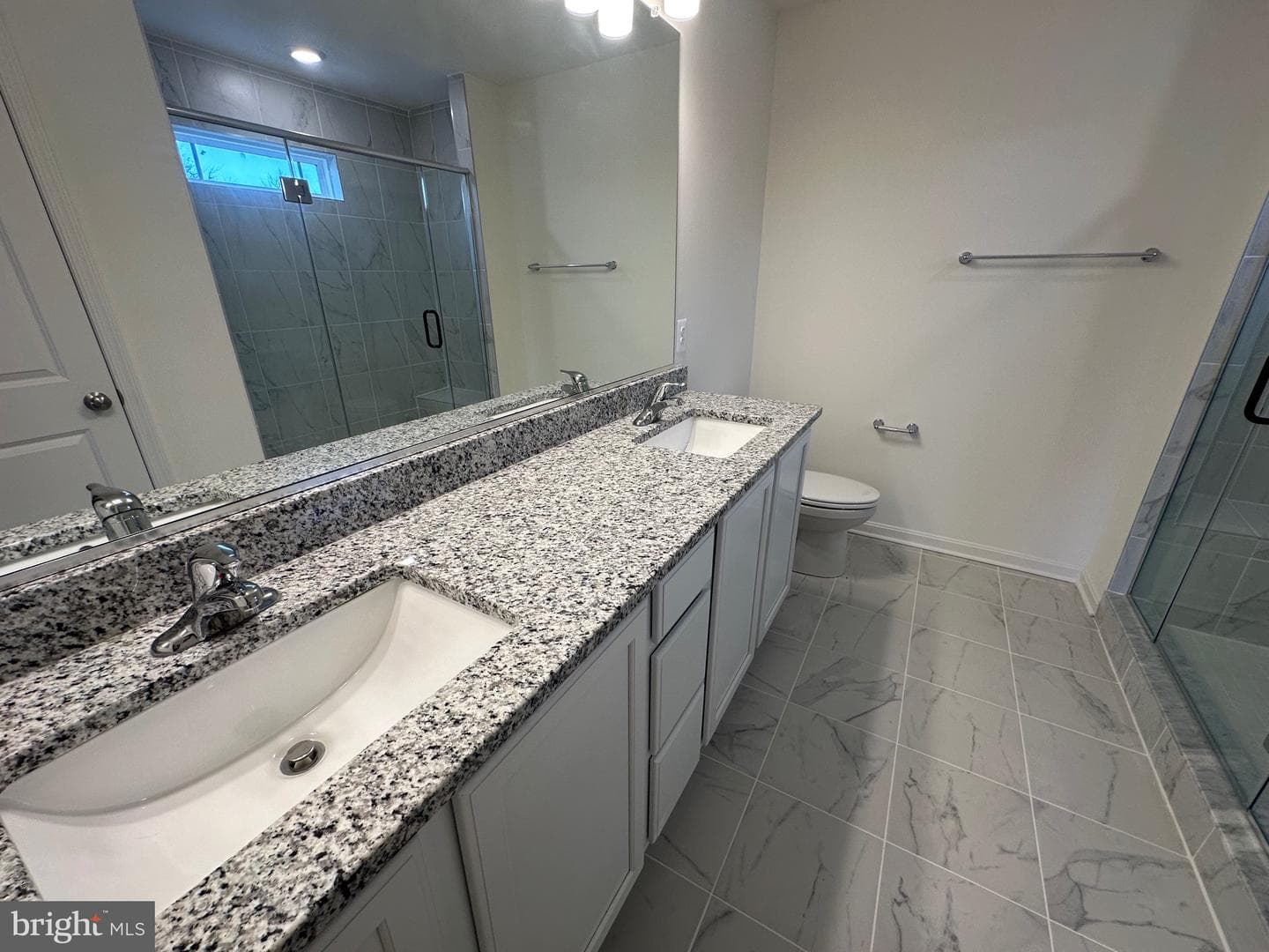 9 Bentley Court photo 42