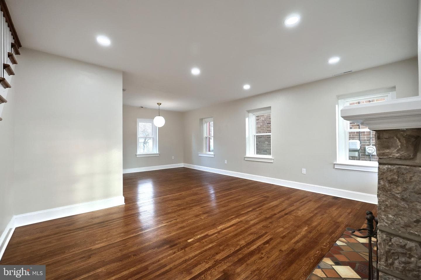 29 N Rockburn Street photo 12