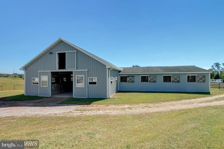 145 Franklintown Road photo 2