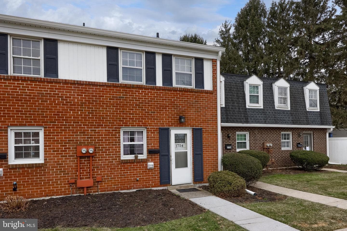 1754 Devers Road photo 3