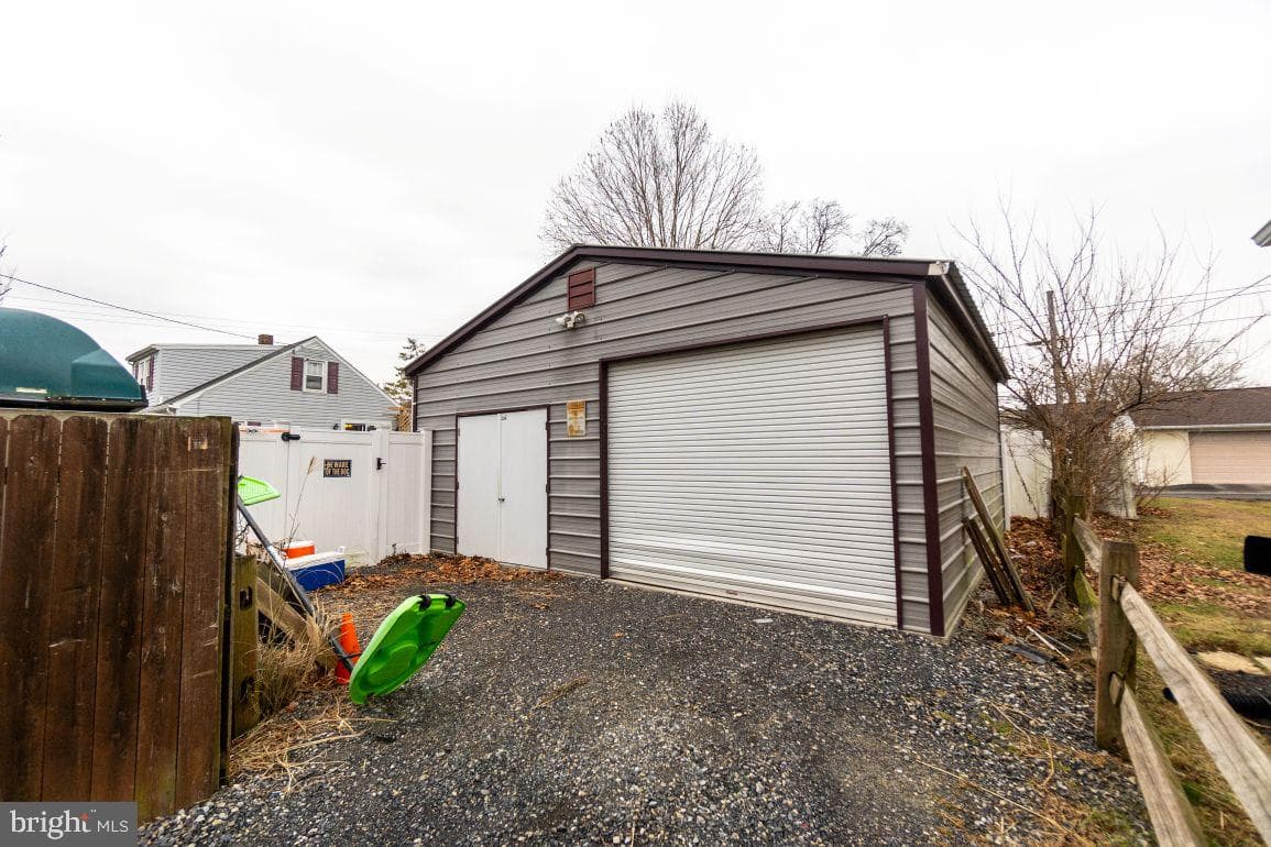 62 Mckinley Avenue photo 17