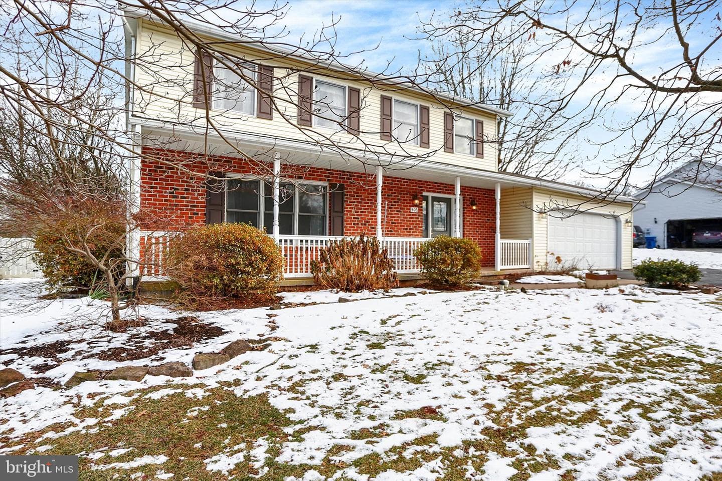 405 Clover Road photo 4