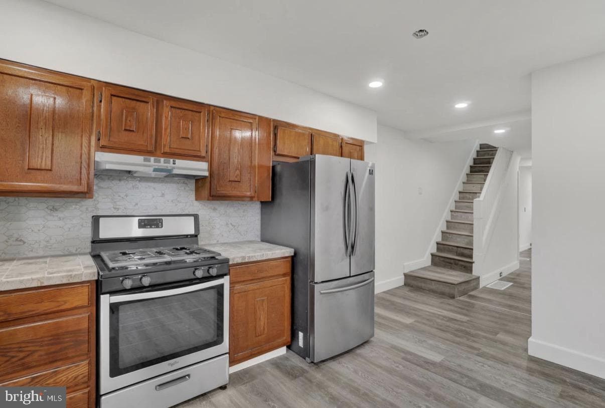 1151 E King Street photo 3