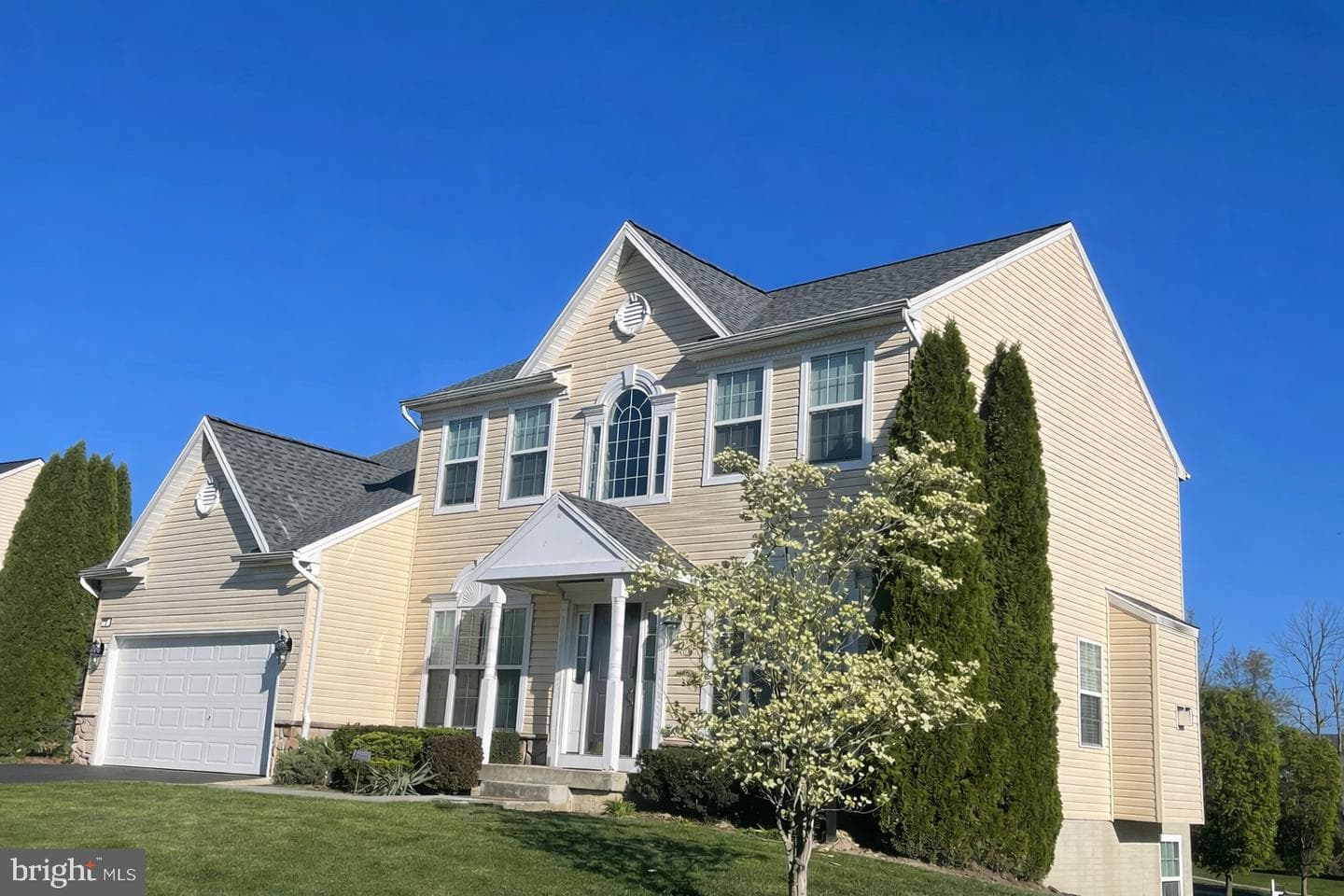 121 Cobblestone Way