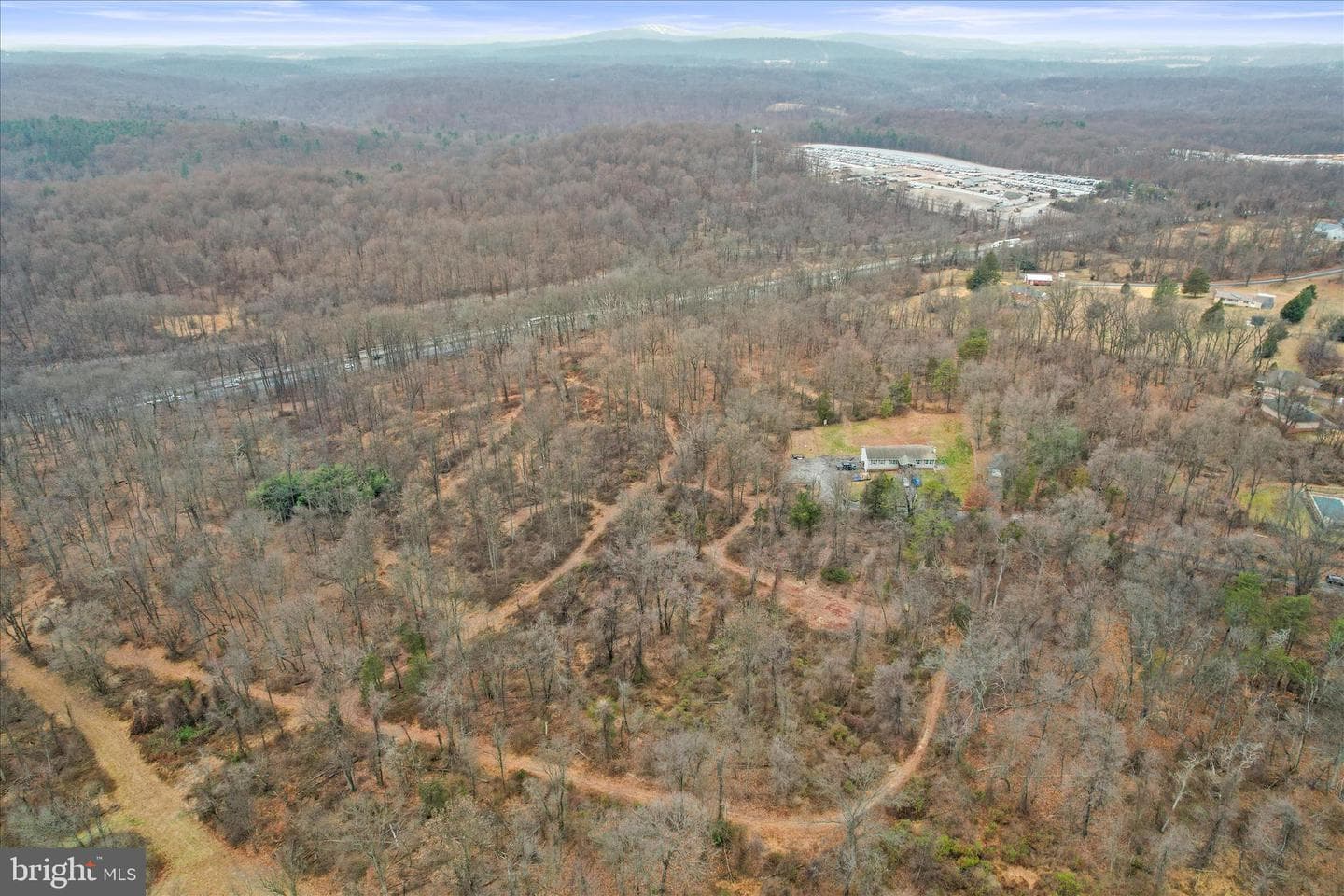 875 Stevens Road photo 3