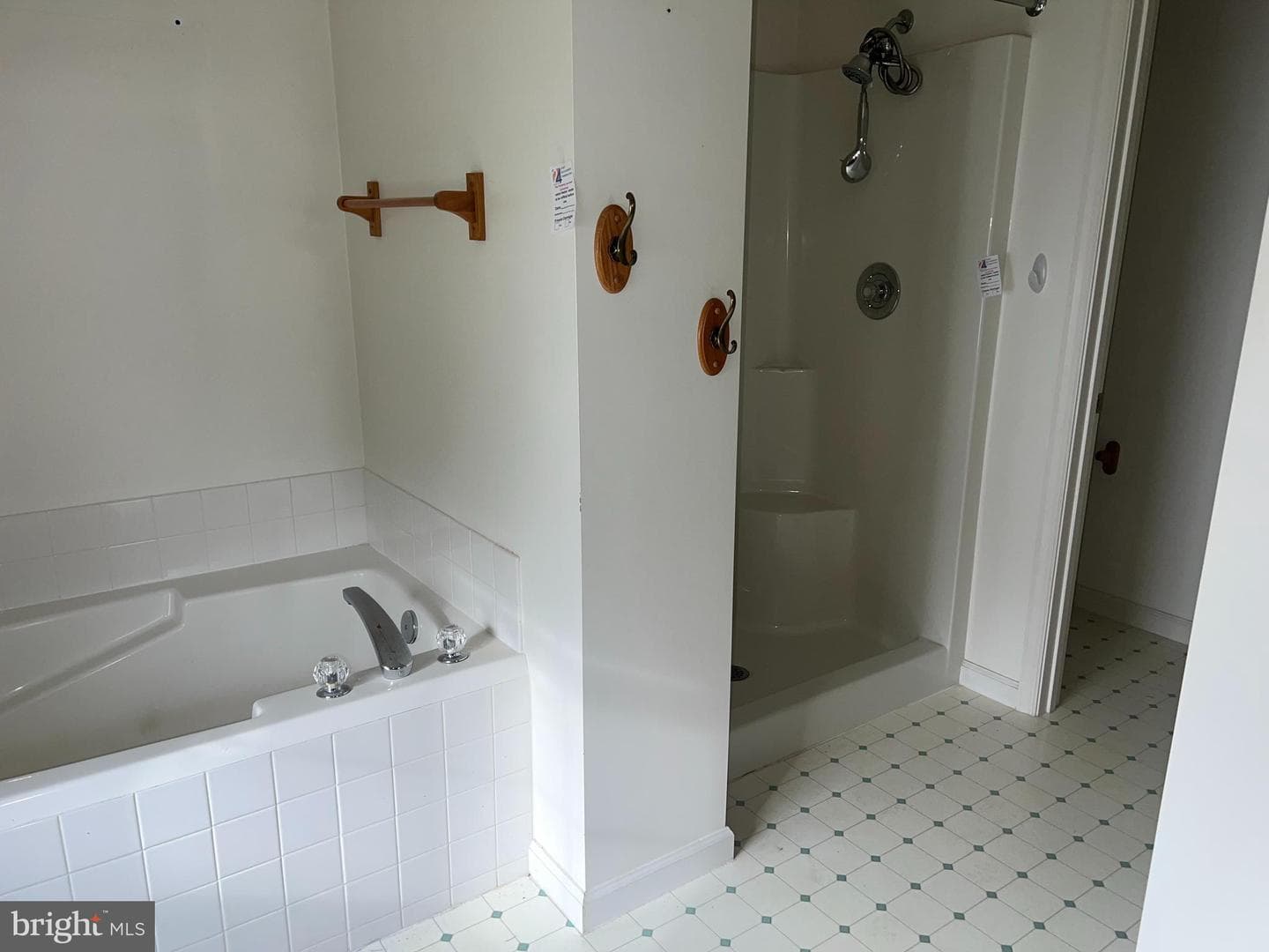 206 Hall Drive photo 9