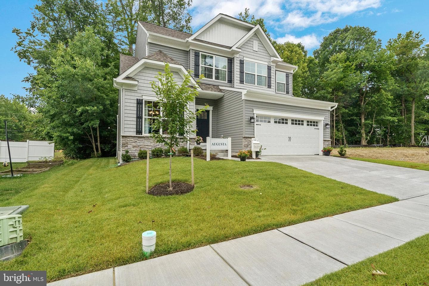 4025 Rolling Meadow Court photo 4