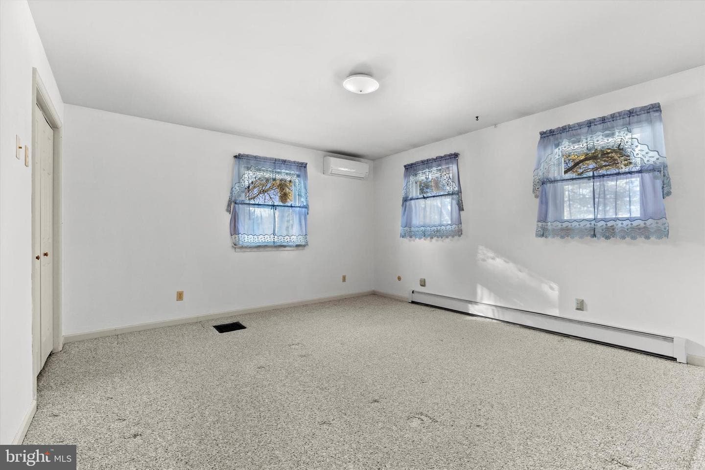 107 W Ridge Road photo 16