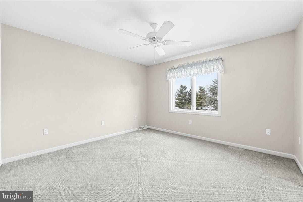 153 Fountain Drive photo 29